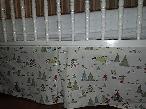 Amazon Com Cowboy Friends Western Scoots Campfire Crib Skirt