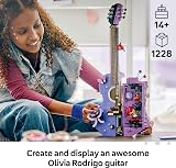 LEGO Editions Olivia Rodrigo Dual Guitar 43031 2 Minifigures 3D Model Kit view 2