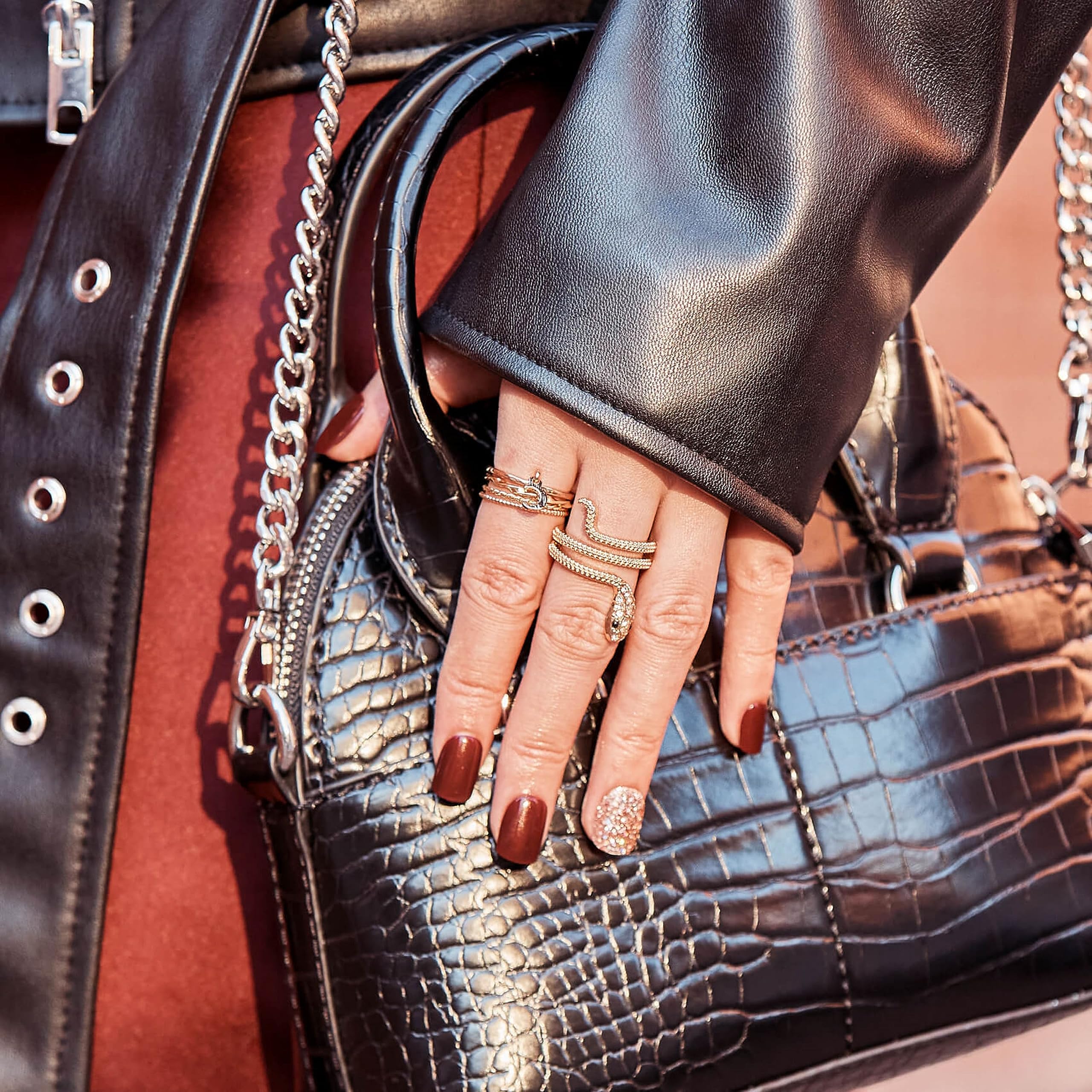 KISS imPRESS No Glue Mani Press On Nails, Design, 'No Other', Red, Short Size, Squoval Shape, Includes 30 Nails, Prep Pad, Instructions Sheet, 1 Manicure Stick, 1 Mini File - Image 7