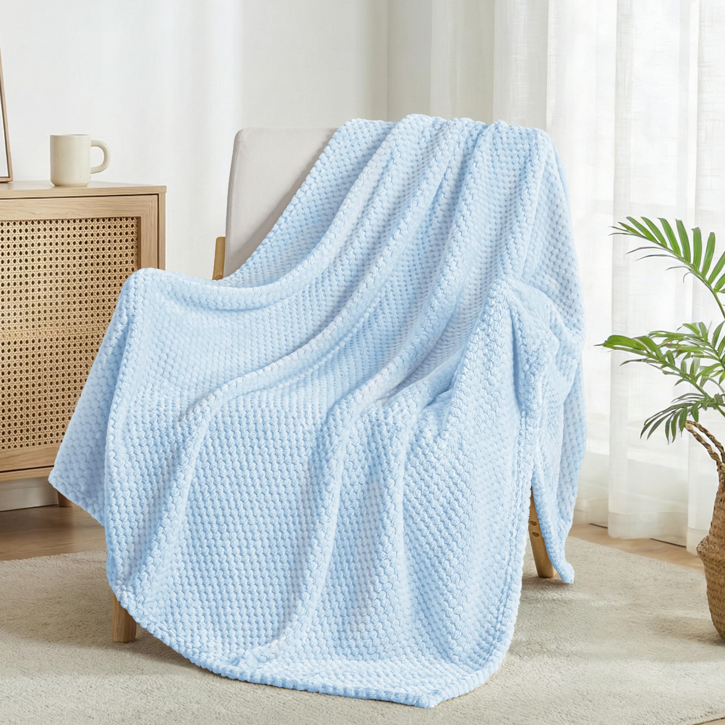Exclusivo Mezcla Fleece Throw Blanket Extra Large, Super Soft and Warm Blankets for Couch, Sofa and Bed Waffle Textured, Cozy, Fuzzy and Lightweight, Light Blue, 127x178 CM — image 1