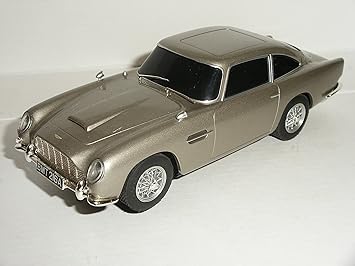 scalextric aston martin db5