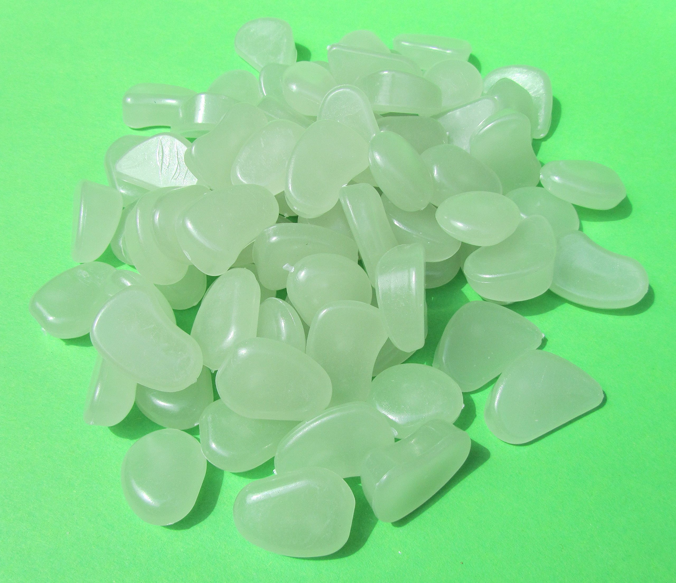 Beautiful Glow Bright White / Green Decorative Stones 250 g Approx 80 1.5 – 3.0 cm