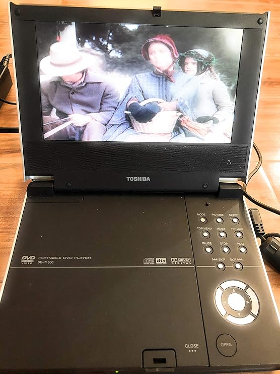 Toshiba SDP1600 7\" Widescreen DVD Player Amazon.ca Electronics