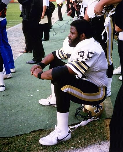 earl campbell saints jersey