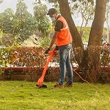 BLACK+DECKER GL360 350W String Strimmer 25 cm Swathe, Dual Handle, 11500 rpm view 6
