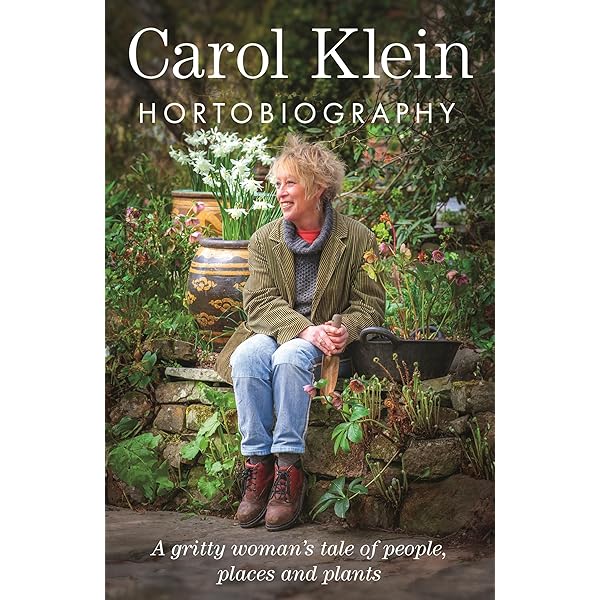 Amazon.com: Beth Chatto: A Life with Plants: 9781910258828