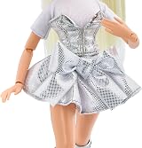 Bratz Charmz Cloe Fashion Doll with Silver Charm Bracelet & Accessories view 2