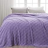 NEWCOSPLAY Super Soft King Blanket Lavender Premium Silky Flannel Fleece 3D Checkered Lightweight Bed Blanket All Season Use (Lavender Checkered, King(90"x110"))