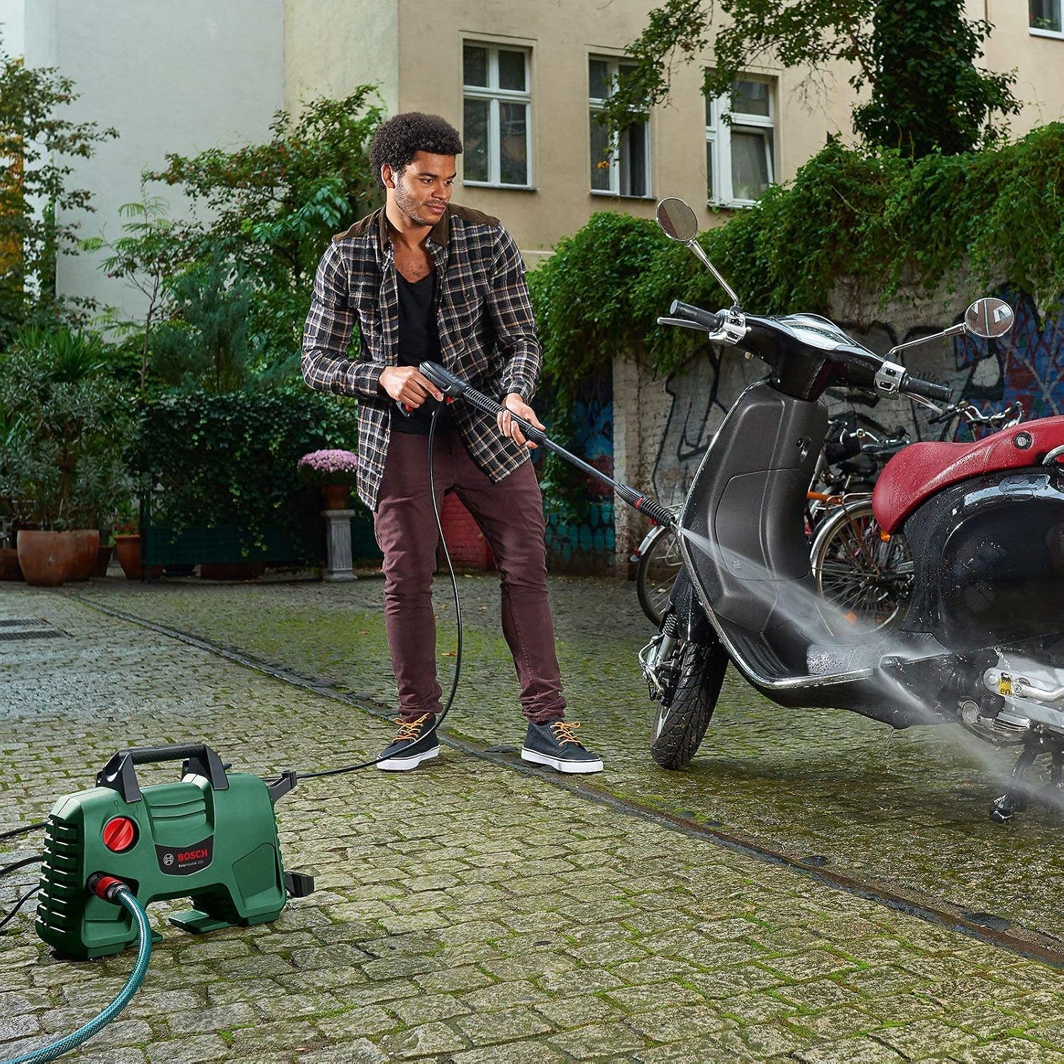 Bosch high pressure washer EasyAquatak 110 (compact design, 110-bar pump, 450-ml High-Pressure Detergent Nozzle - Image 5