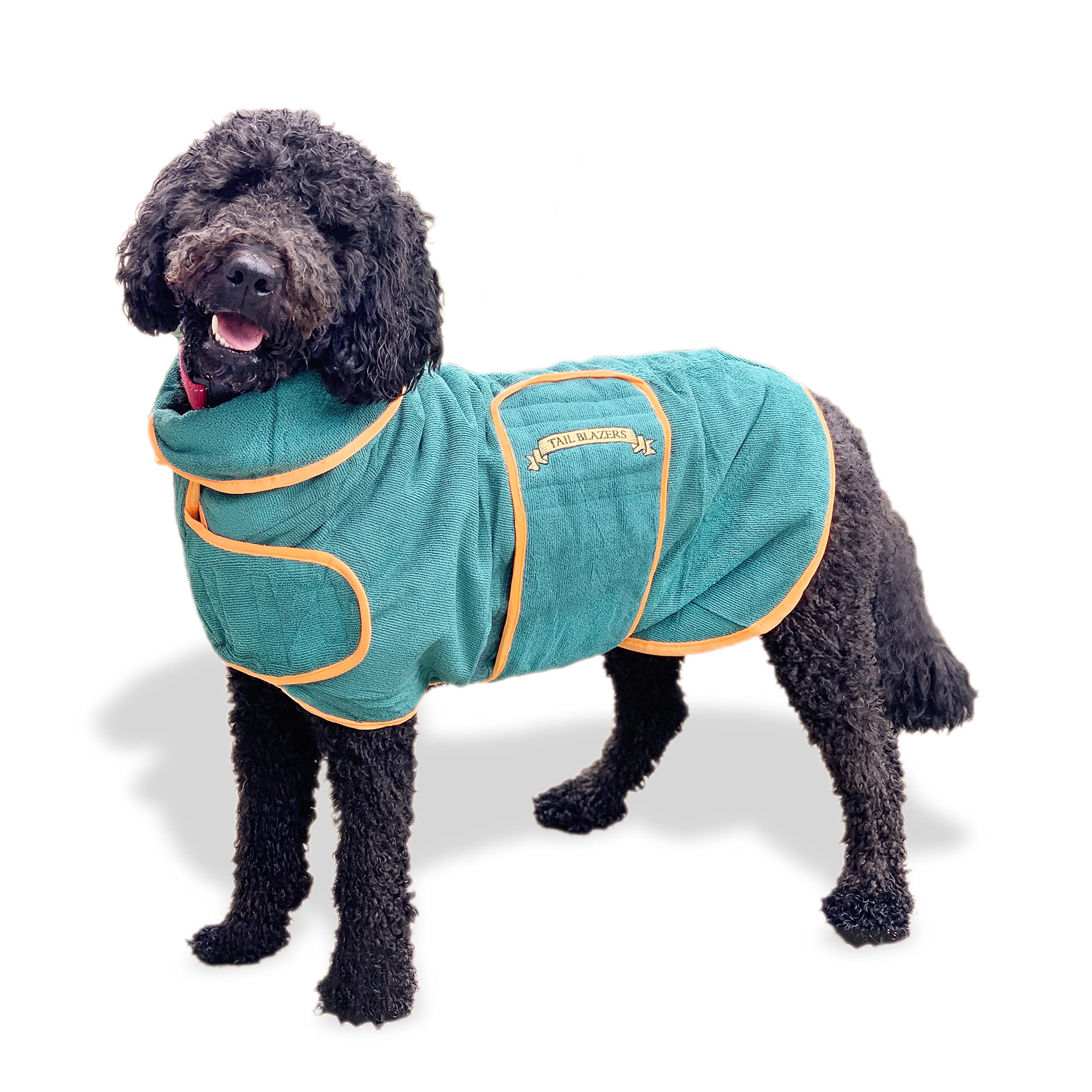 TAIL BLAZERS™ Super Absorbent Dog Drying Coat. Double Layer Microfibre Dry Robe with Car Safety D Ring. Towel Robe Pet Dryer Keep Dogs Dry and Warm. Camping and Beach Accessories. Machine Washable. M