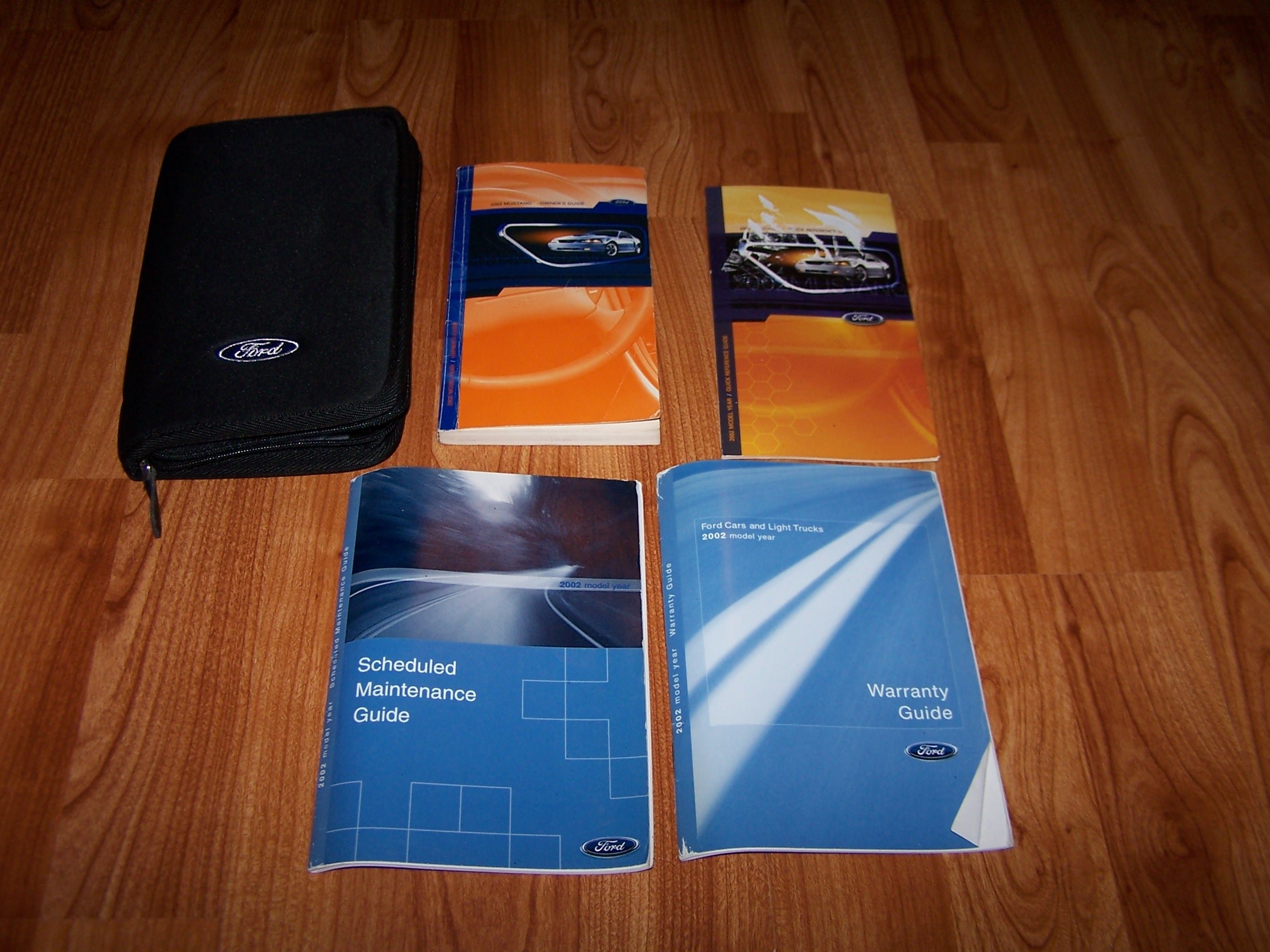 2002 Ford Mustang Owners Manual Paperback – 2002