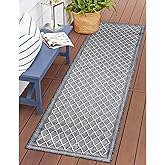 Liora Manne Carmel Indoor/Outdoor Power Loomed Synthetic Blend Low Profile Area Rug - Contemporary (Diamonds Navy) (1'11" x 4