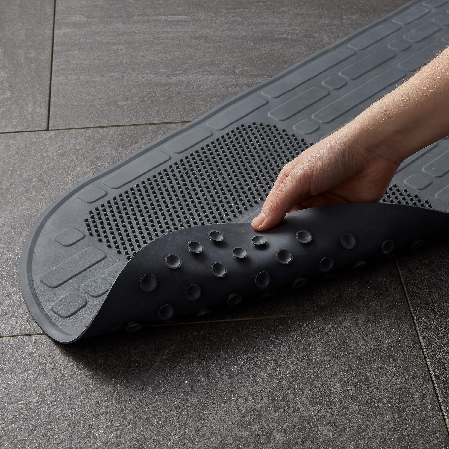 Medline Momentum Stand Steady Bath and Shower Mat with Exfoliating Foot Scrubber, Non Slip Bath Mat for Tub, Microban Antimicrobial Protection, Gray, (Model: MDSMOMMATG): Industrial & Scientific