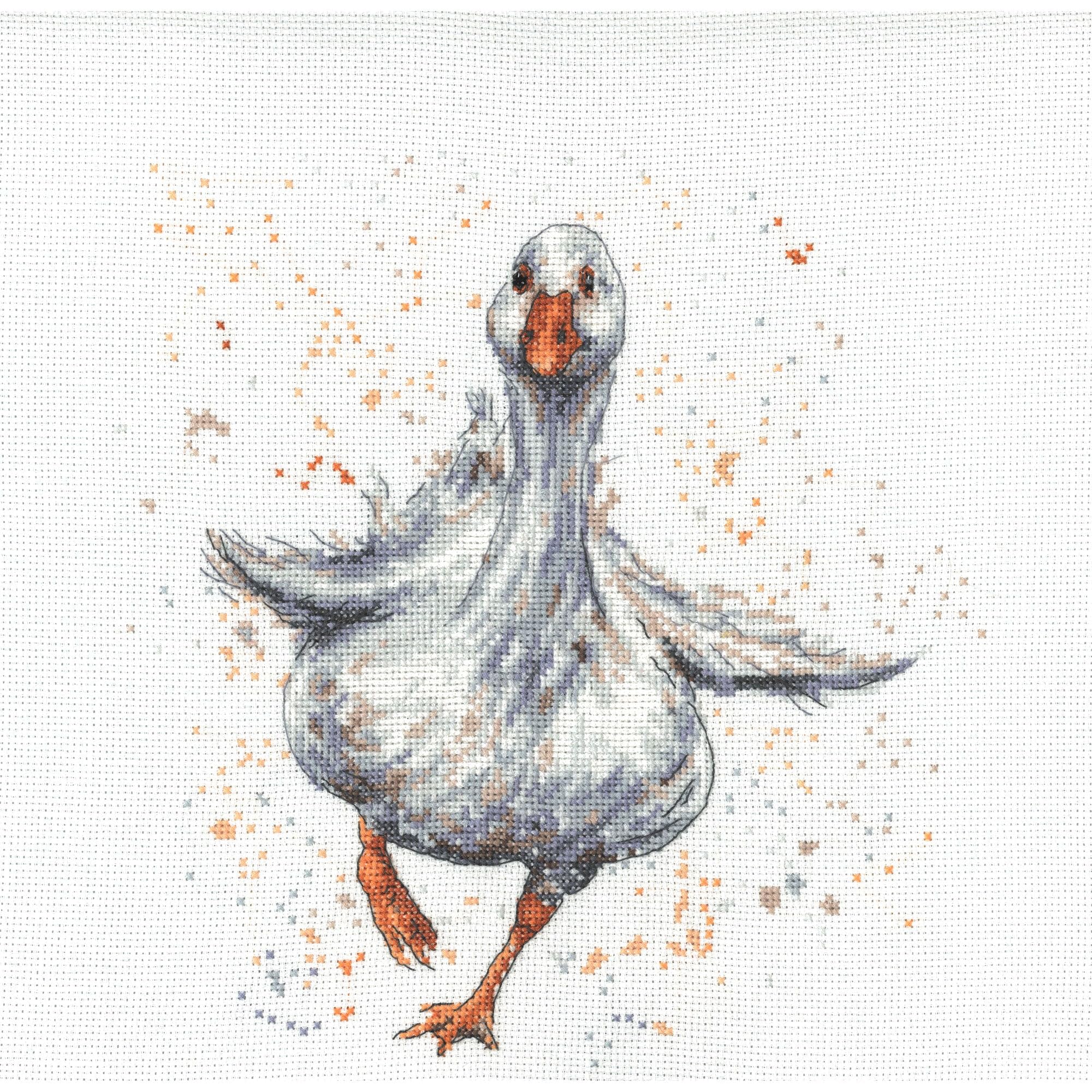My Cross Stitch Bree Merryn - Counted Cross Stitch Kit - Daphne The Duck, 9 1/2 x 9 3/4 inches
