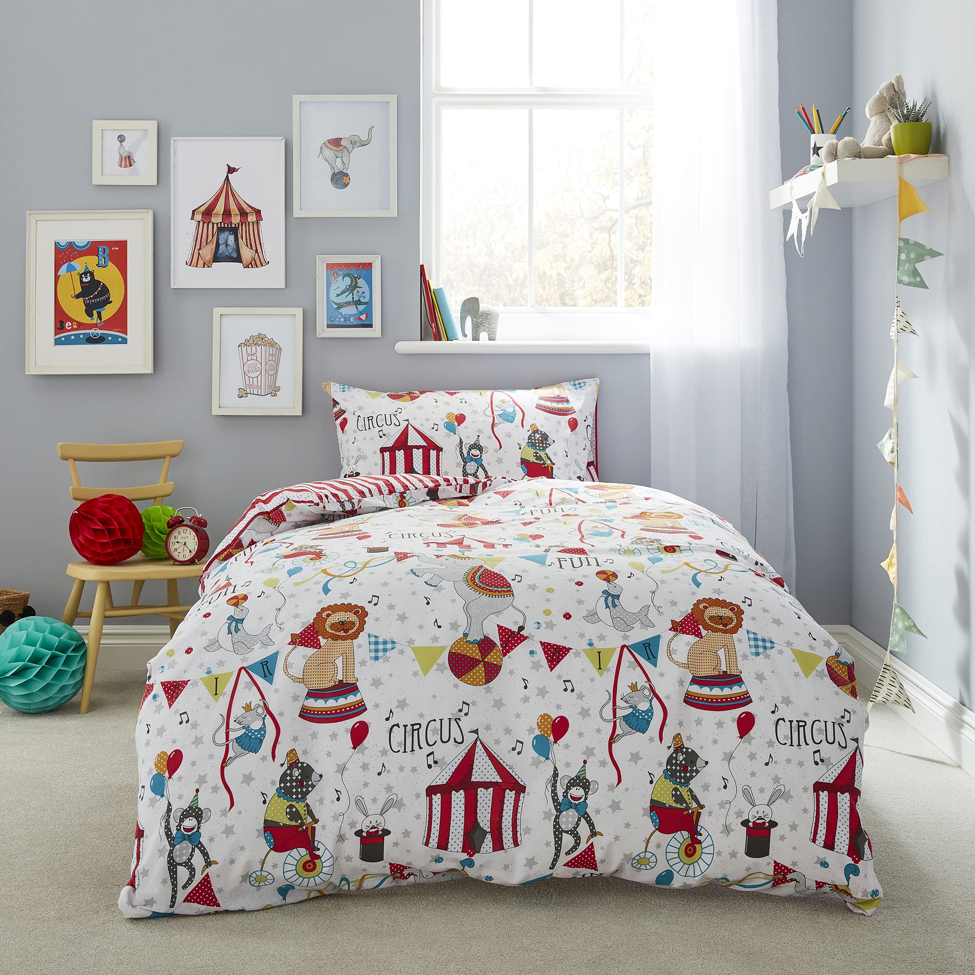 Silentnight Healthy Growth Circus Kids Duvet Set - Toddler Children's Boys Girls Cute Bedding Quilt Pillowcase - Machine Washable Duvets Quilts Bed Covers Set, Double