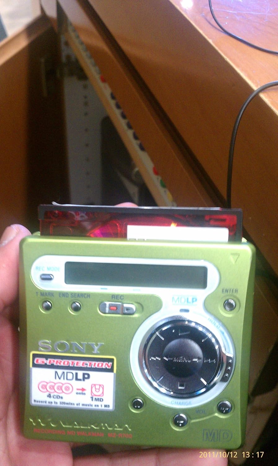 Sony Minidisc Walkman Player and Recorder MZR700 Portable Audio