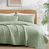 HLC.ME Benji - 3 Piece Full Queen Size Quilt Set, Lightweight Queen Bedspread Coverlet Set (Full/Queen, Sage Green)