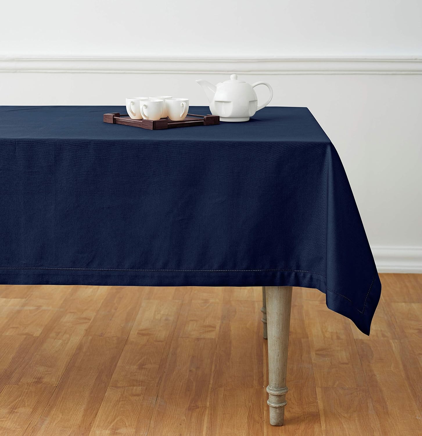 Solino Home Hemstitch Cotton Linen Tablecloth – 58 x 84 Inch, Natural Fabric Machine Washable - White Tablecloth for Indoor and Outdoor use: Home & Kitchen