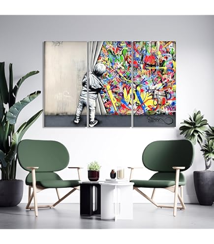 Banksy Poster Graffiti Throwing Flowers (59 cm x 42 cm) Gift Bag. Different Enkfe is