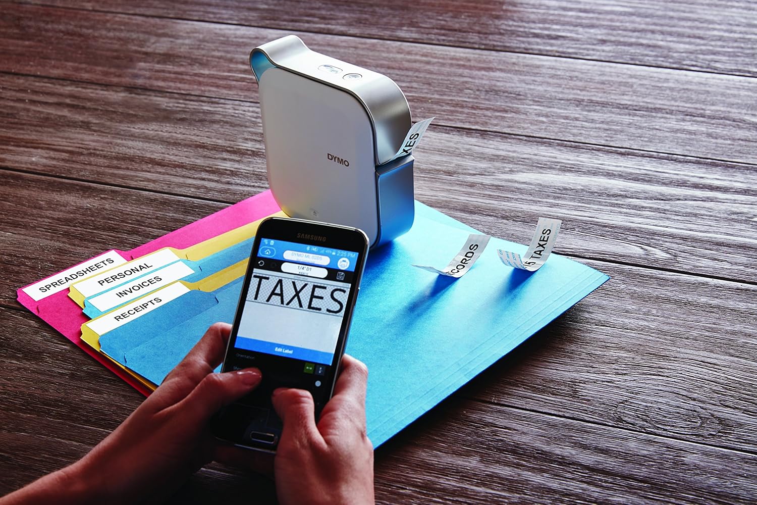 Dymo 1982172 MobileLabeler Label Maker, Mobile Labeler with Bluetooth Connectivity : Electronics