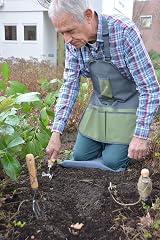 Esschert Fallen Fruits Garden Tool Apron - Grey, Water-Resistant GT86 view 2