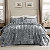 Bedsure Velvet Quilt King Size Set - 108"x96" Lightweight Velvet Comforter King, Oversized Luxury Bedspread Coverlet, Ultra-Soft Bedding Set with 2 Pillow Shams for All Season, Sliver Gray