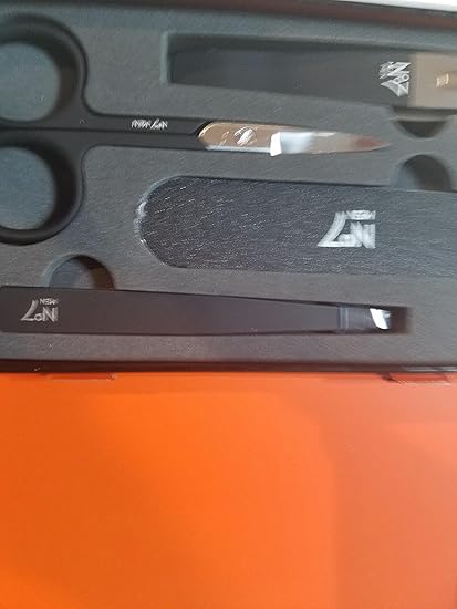 Amazon Com No 7 Men Grooming Set Health Personal Care