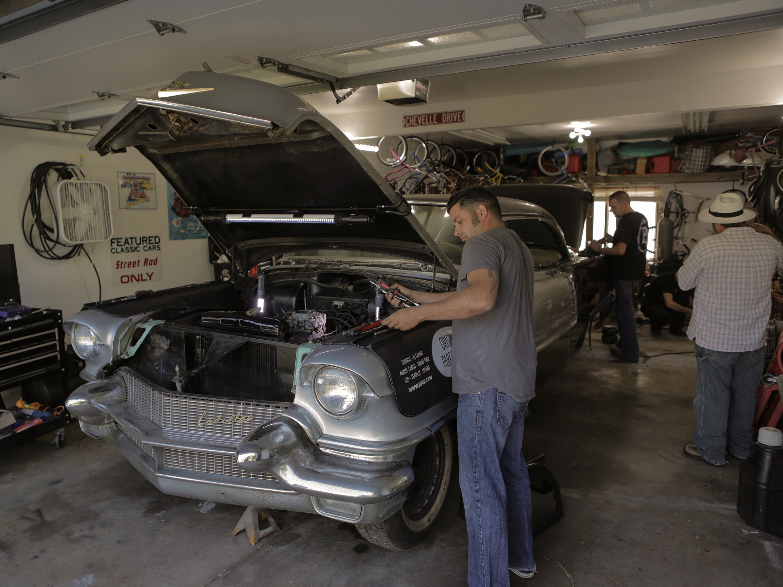 Watch Garage Squad Season 1 Prime Video