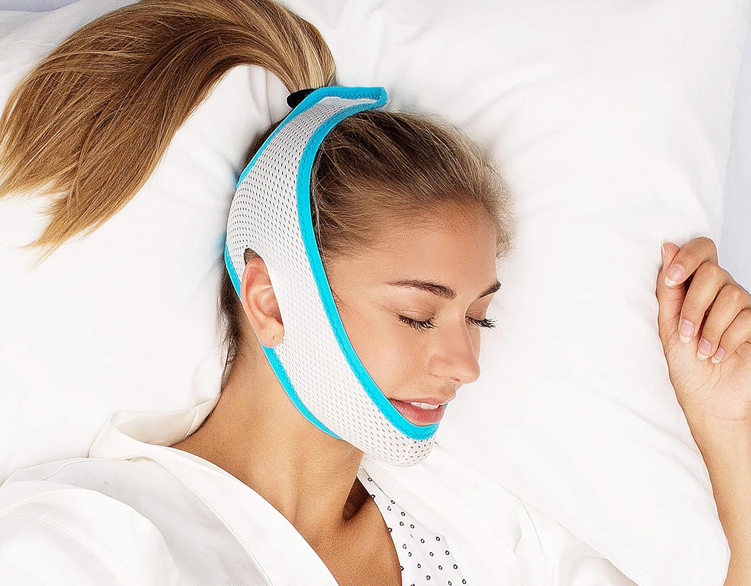 New 2019 Sleep Lab's Best Anti Snoring Chin Strap, Soft, Breathable Material, Voted Best Snore Strap in North America, Anti Snoring Devices, Anti-Snore Strip, Sleep Aid for Men, Women and Cpap Users: Health & Personal Care