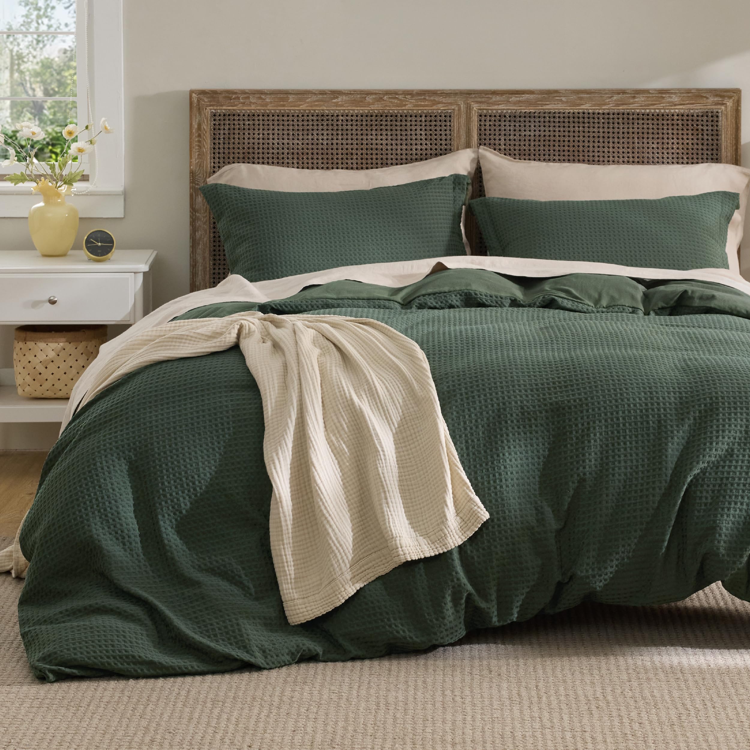 Photo 1 of Bedsure Luxury Waffle Duvet Cover King Size - Textured Duvet Cover Set, Soft, Breathable Bedding Set (104"x90") with 2 Pillow Shams for All Season, Forest Green, Comforter Not Included