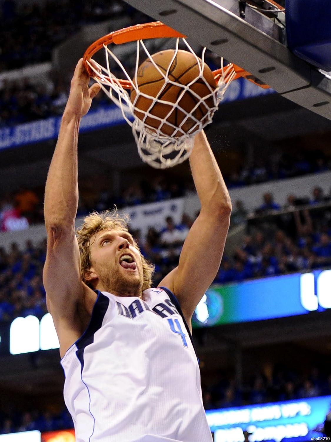 dirk nowitzki dunk