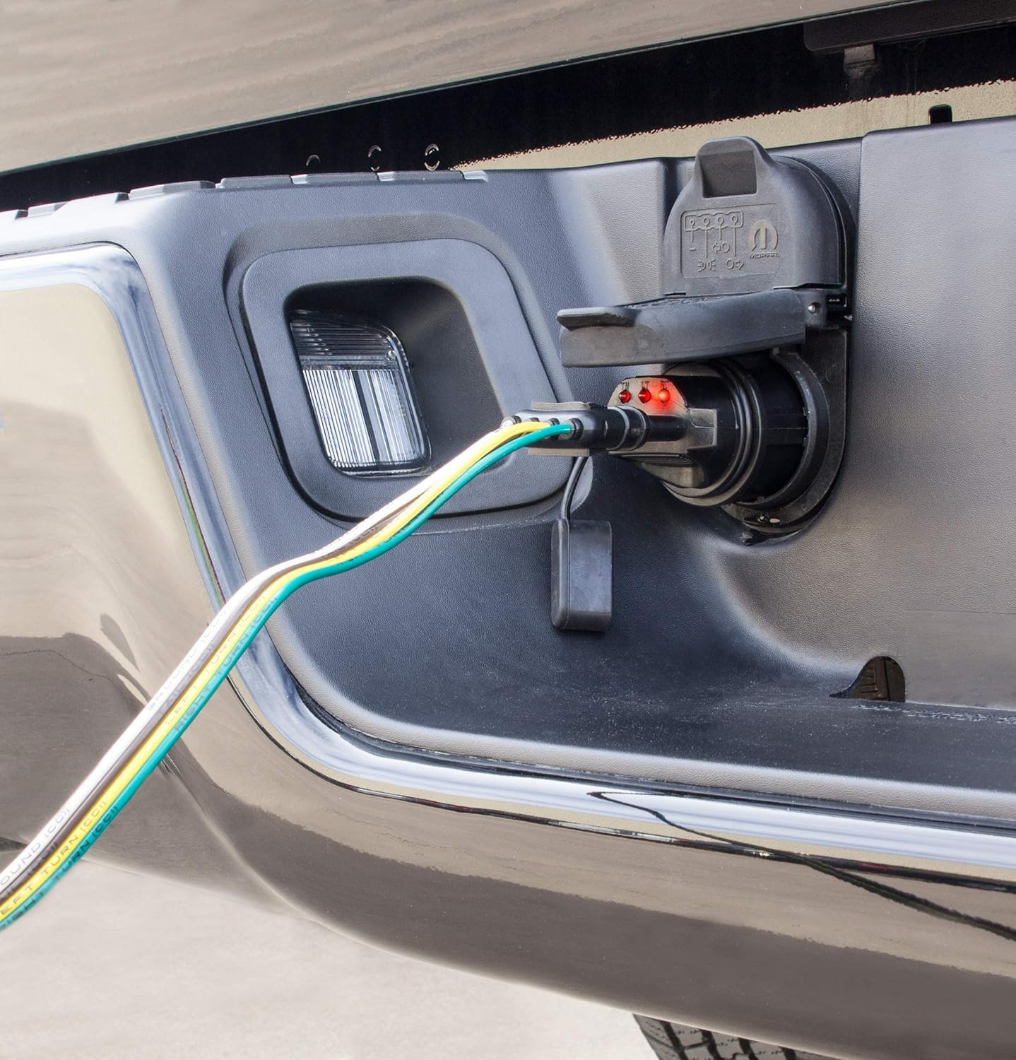 Hopkins Towing Solutions 47345 4 Wire Flat Adapter: Automotive