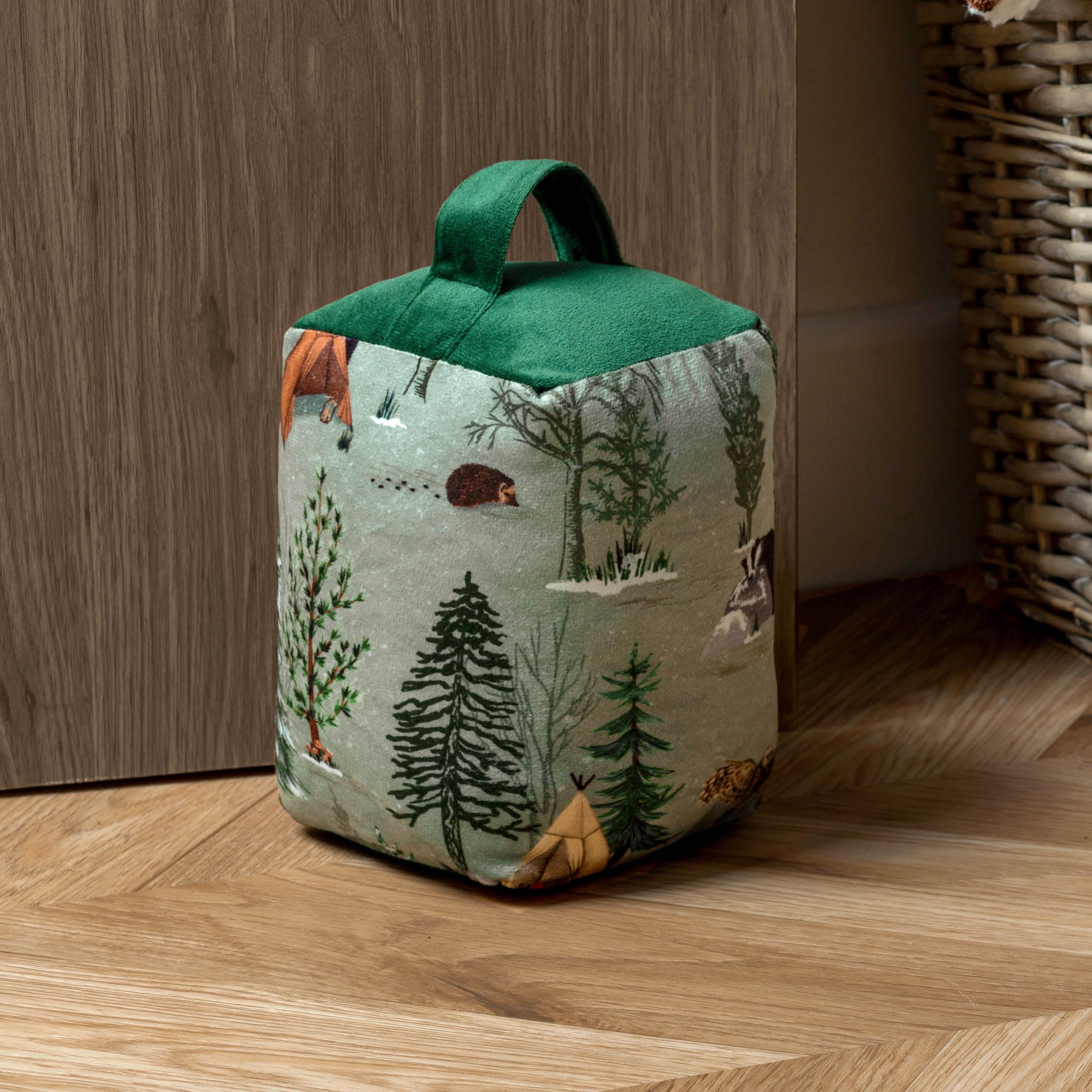 furn. Lodge Wood Forest Velvet Door Stop