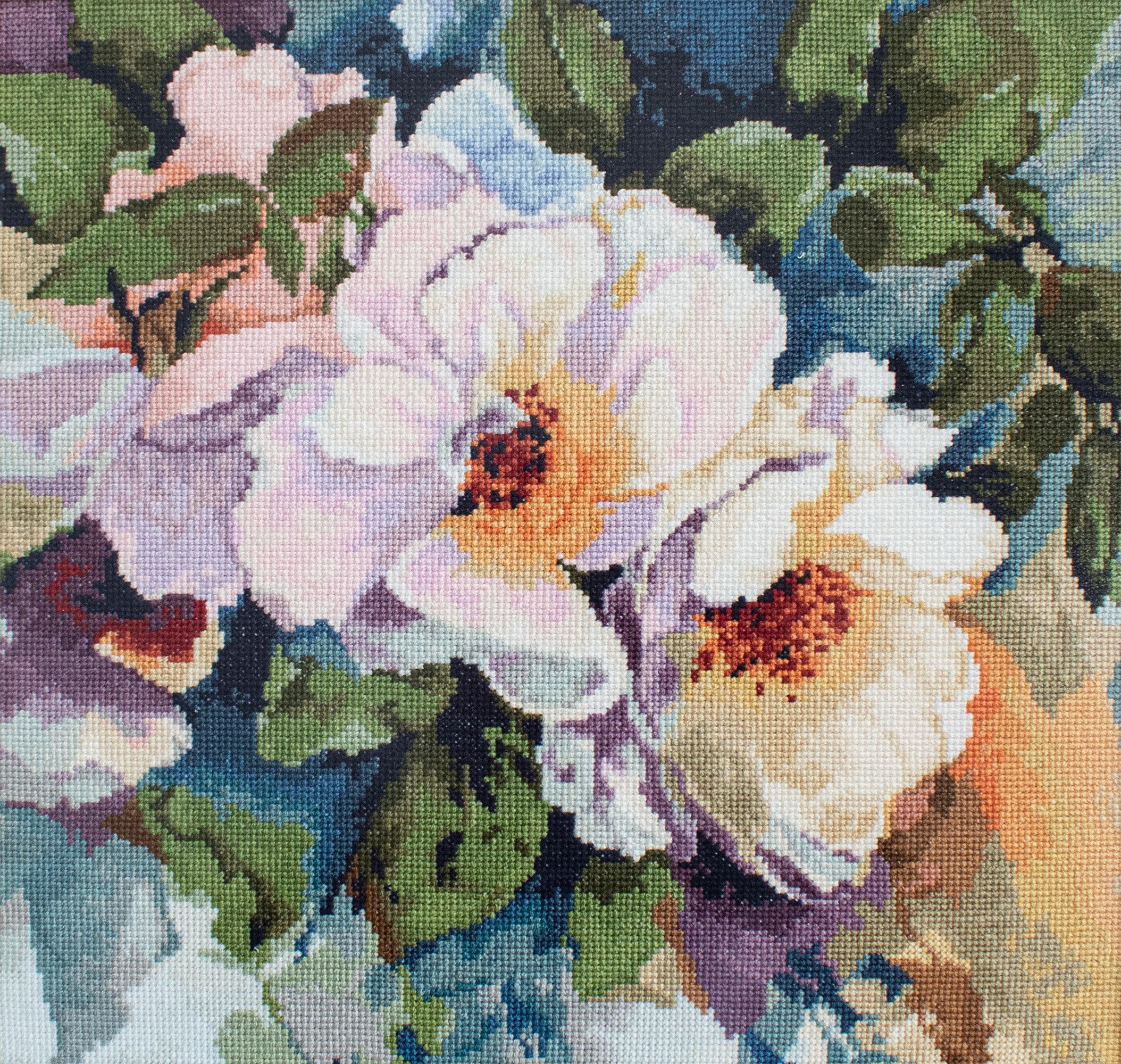 Luca-S B2402 Roses - Cross Stitch Kit