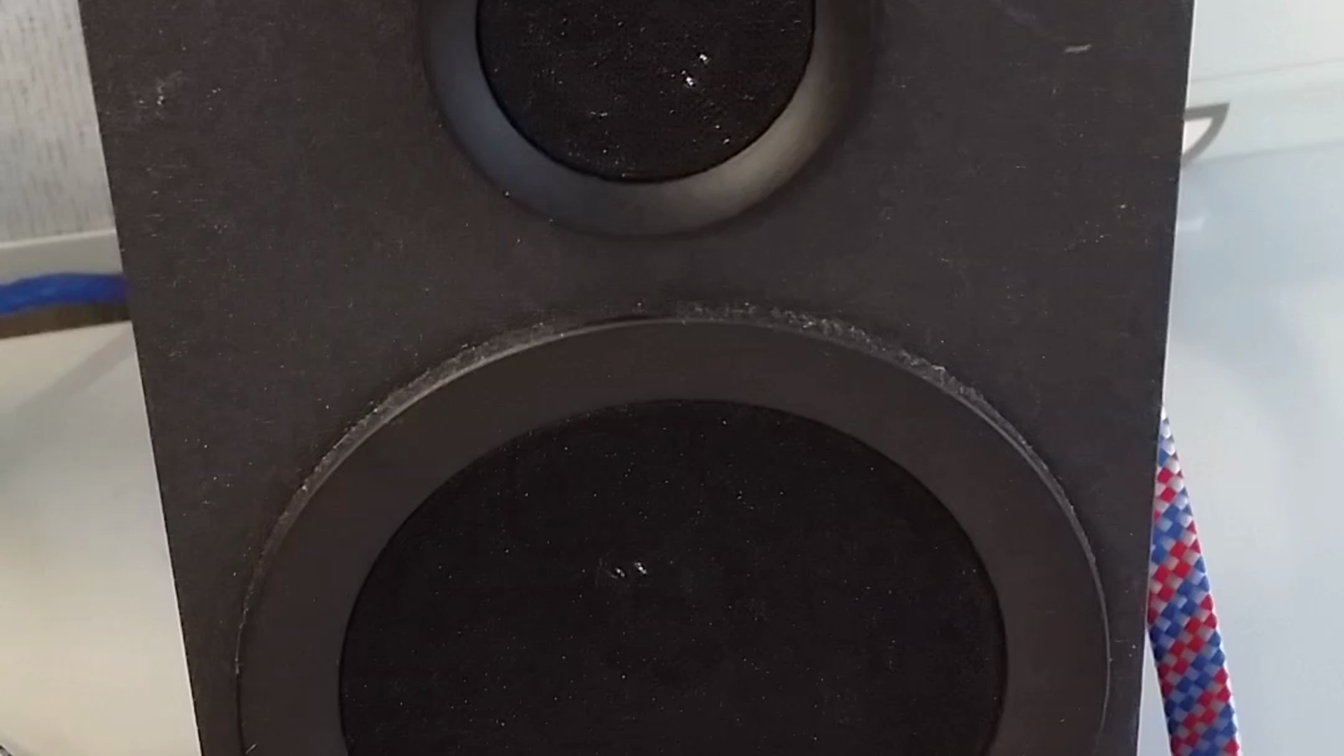 Genesen Garten Snazzy fake lautsprecher Rinnsal Selten Amplitude