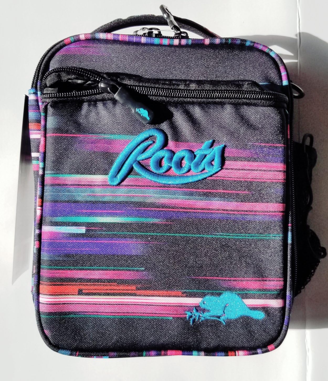 roots insulated lunch bag