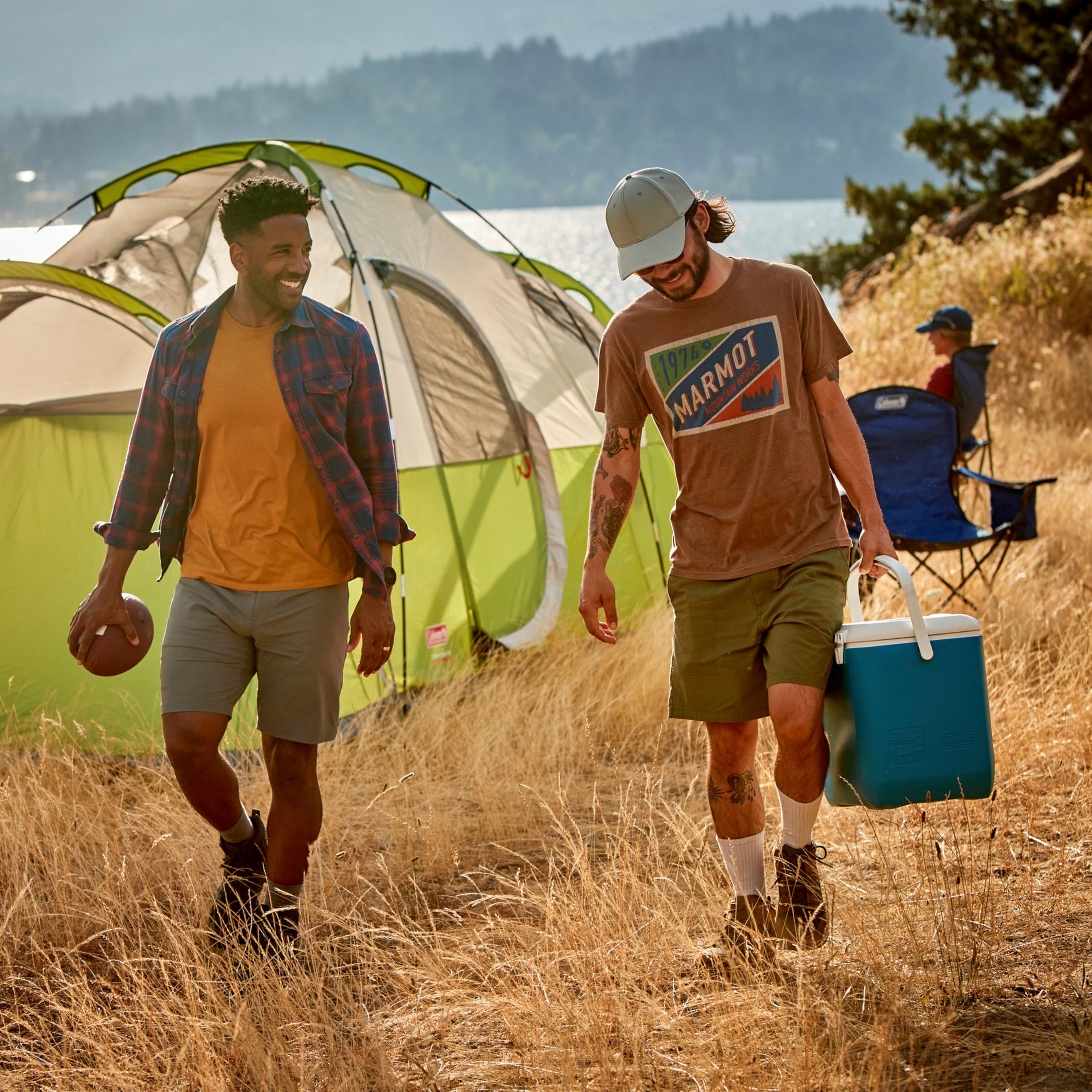 Coleman Chiller 30qt Insulated Portable Cooler with Ice Retention & Large Carry Handle, Made in USA, Great for Camping, Tailgating, Parties, Sports, Concerts & More
