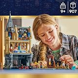 LEGO Harry Potter Hogwarts Castle Hospital Wing 76463 with 7 Minifigures view 2