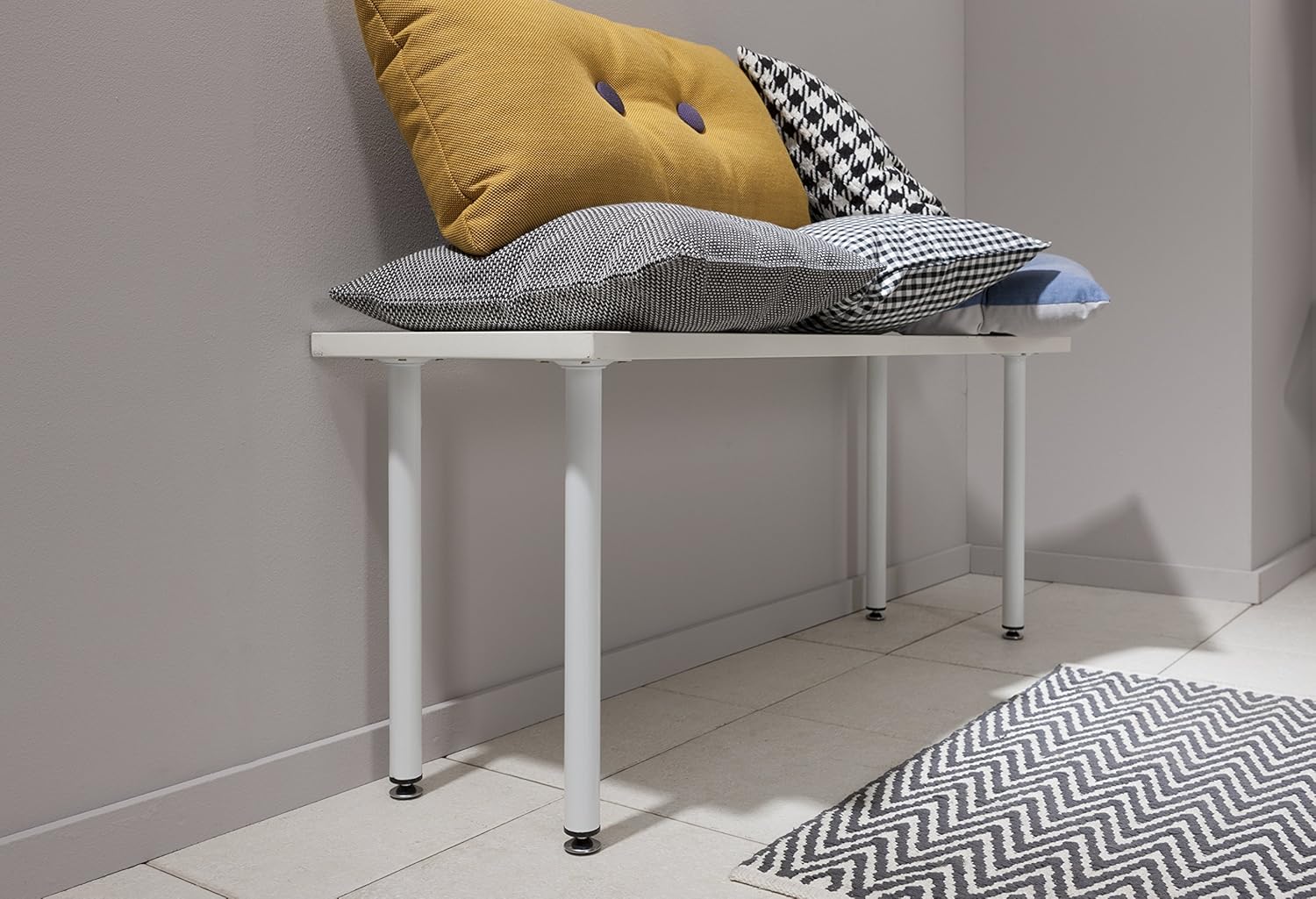 ножки мебельные нескользящие. поставки под ножки дивана. столярные соединения ножек стола. мягкие ножки для стула. подставки под ножки кровати.