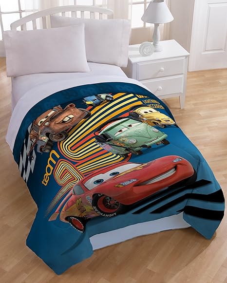 Disney Pixar Cars 3 Max Throttle Twin Comforter Set Features