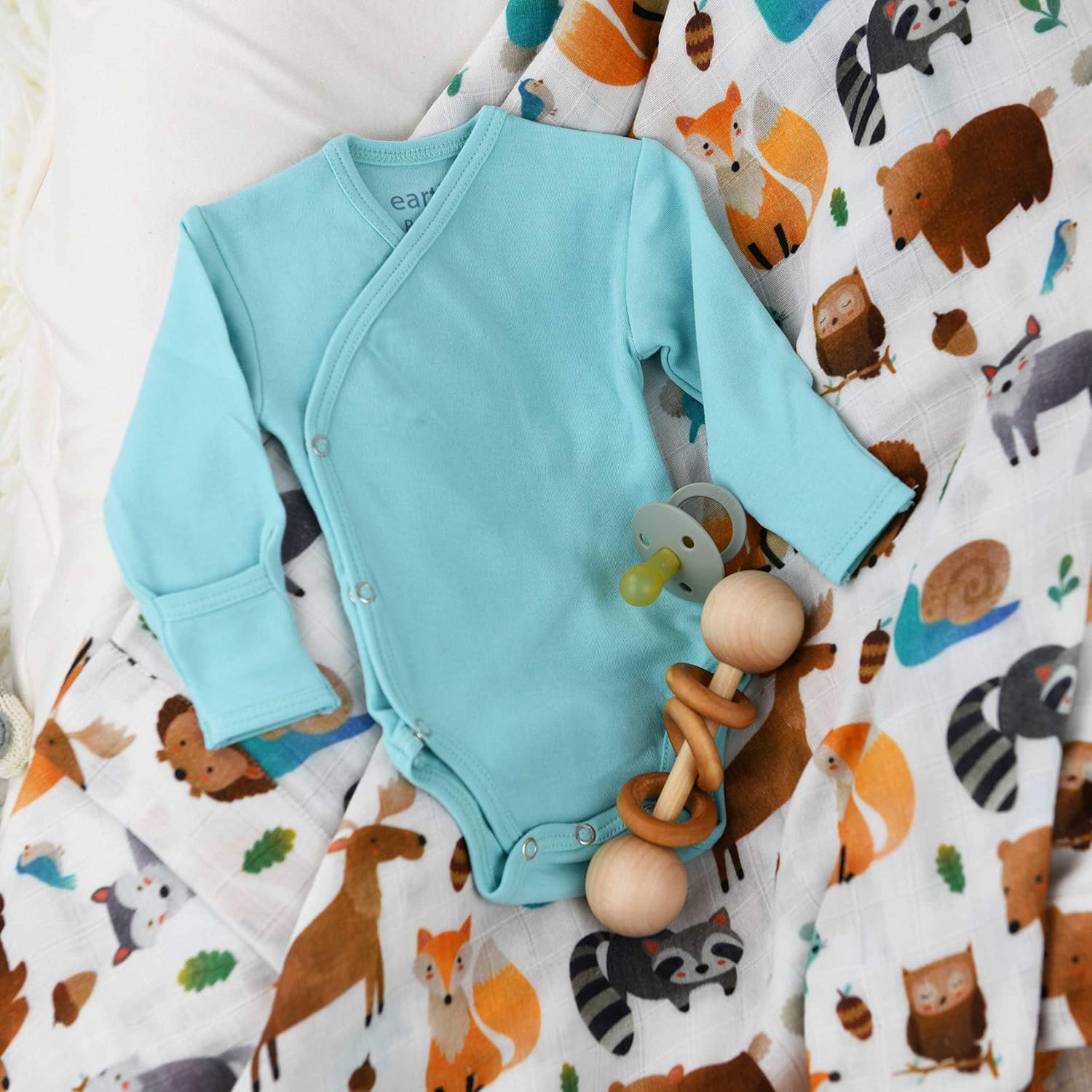 earthy organic baby clothes