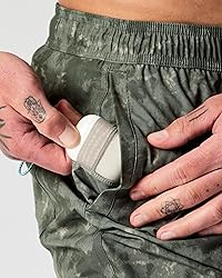 Huckberry Wellen Performance Lined Swim Trunks