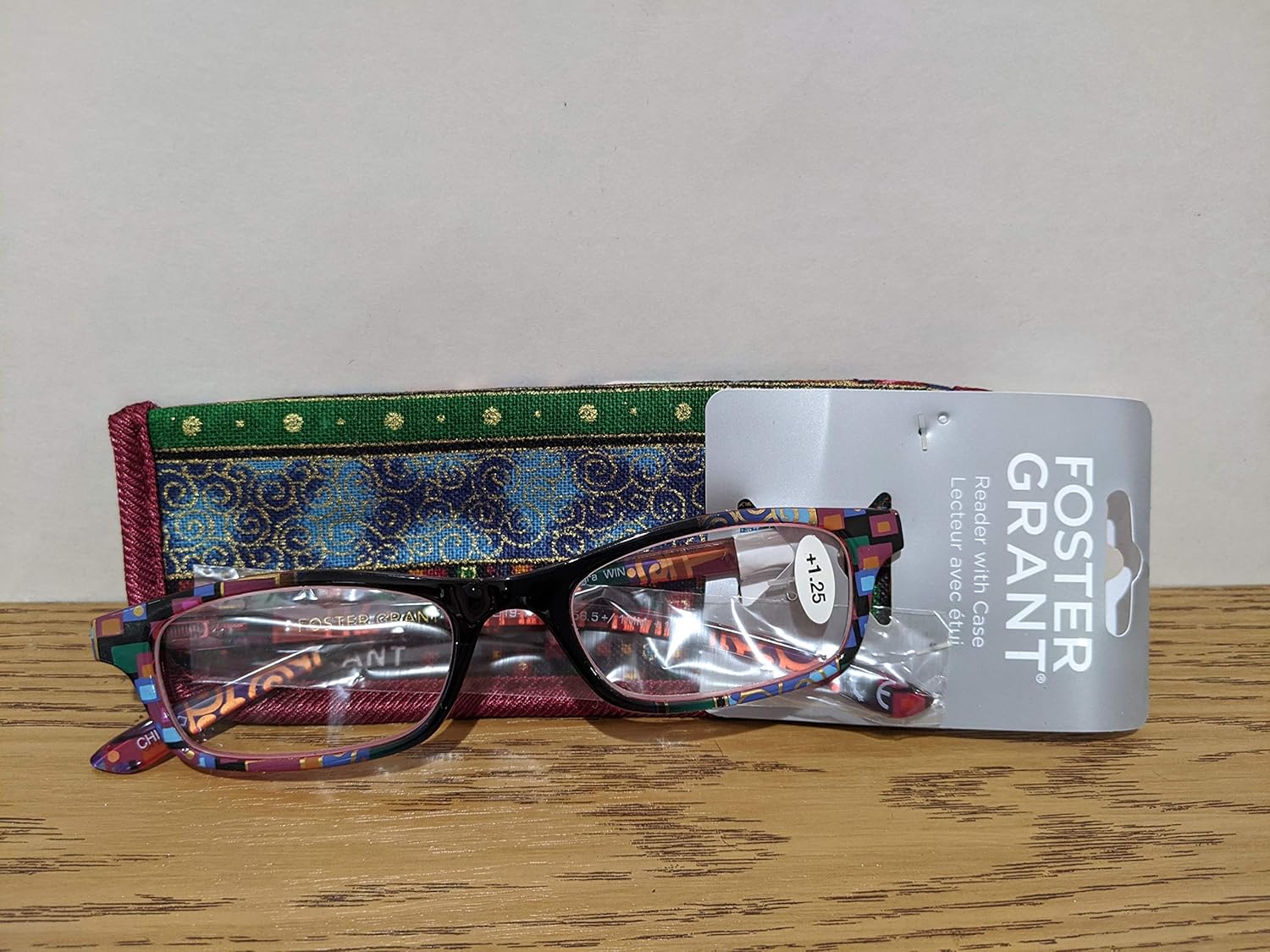 Foster Grant Women's Reading Glasses Allegra with case 1.25