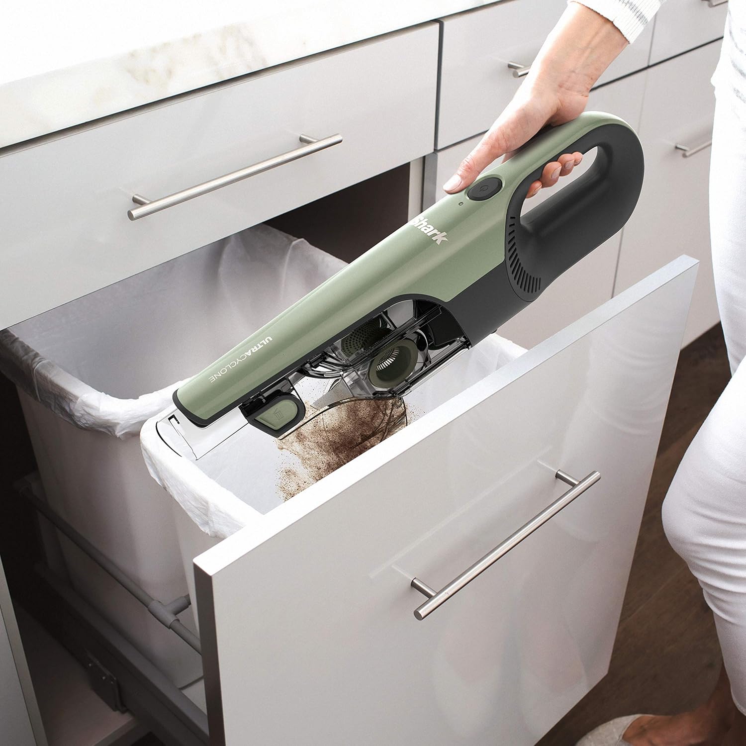 Shark CH901 UltraCyclone Pro Cordless Handheld Vacuum, with XL Dust Cup, in Green -