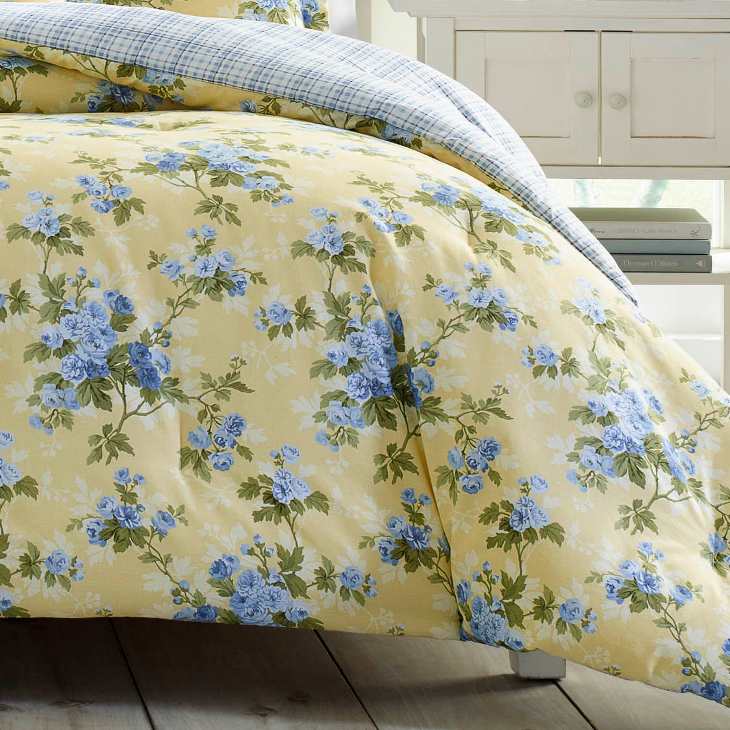 Laura Ashley USHS8K1049566 Comforter Set, King, Pastel Yellow