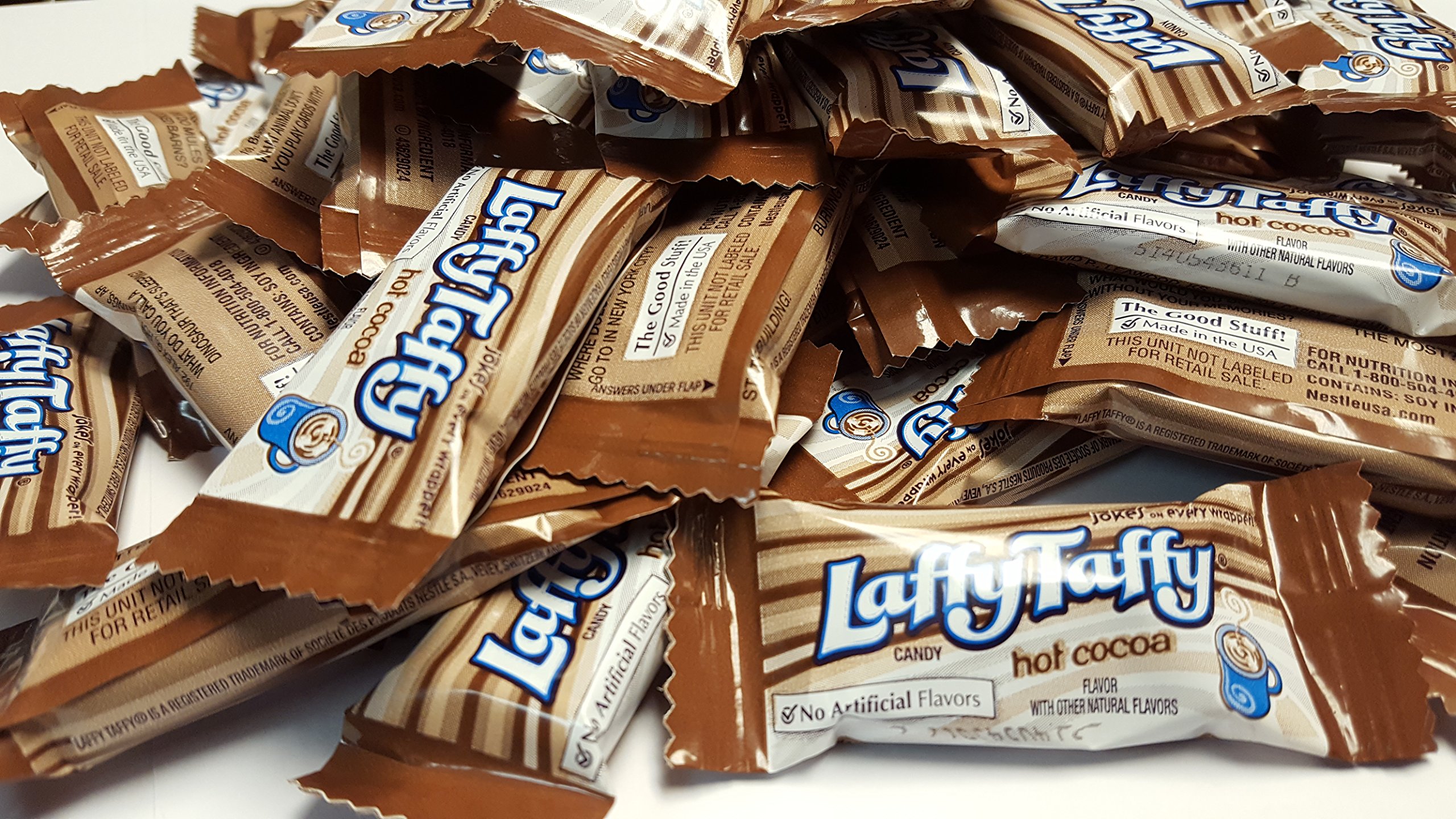 Laffy Taffy Strawberry/Chocolate Candy 10 Oz. Bag