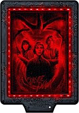 Clementoni Stranger Things Metamorphic Art with LED Light 520-Piece Puzzle view 4