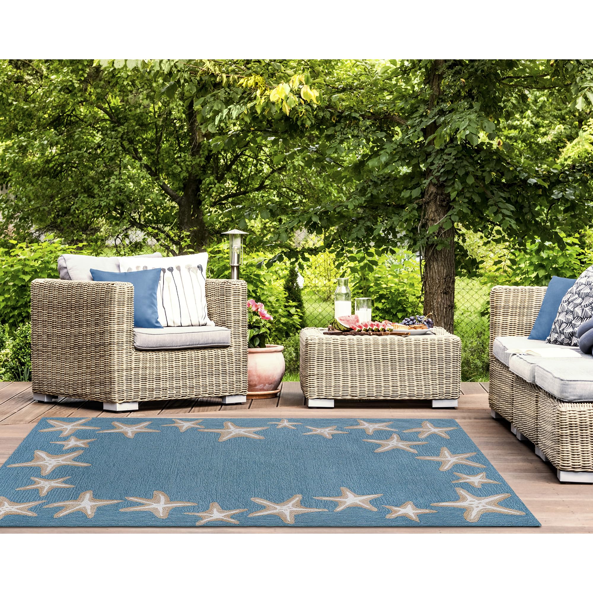 Liora Manne Capri Indoor/Outdoor Handmade Synthetic Blend Durable Area Rug – Traditional Geometric Casual Animal Colorful (Starfish Border Aqua) (7’6″ x 9’6″)