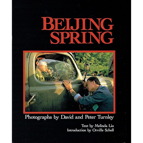 Assignment Shanghai: Photographs on the Eve of Revolution (Volume