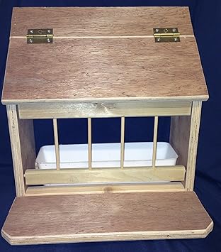 Wooden Feeder Or Drinker For Pigeons Amazon Co Uk Pet Supplies
